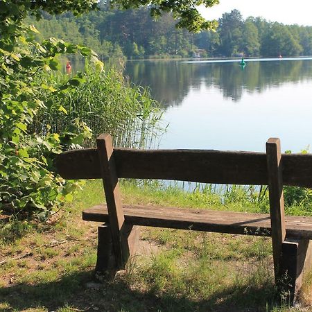 Ferienappartements Am See Schorfheide Eksteriør billede